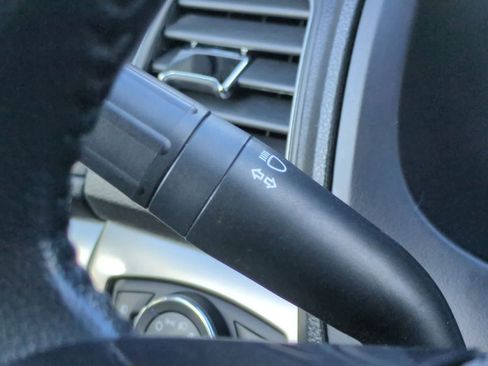 Used 2019 Ford Explorer XLT w/ Equipment Group 201A image 26