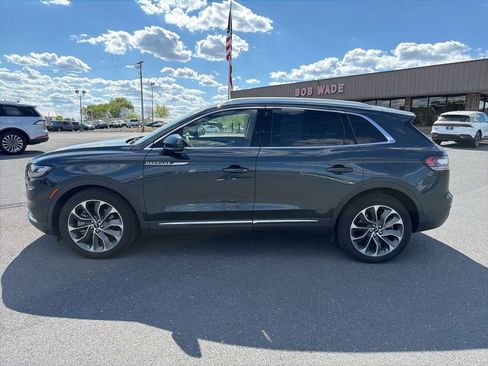 Used 2023 Lincoln Nautilus Reserve w/ Luxury Package image 2