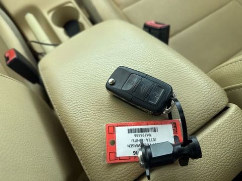 Used 2007 Volkswagen Jetta Wolfsburg Edition image 30