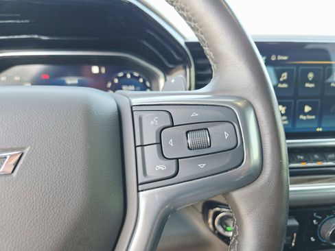 Used 2022 Chevrolet Silverado 1500 RST w/ Convenience Package II AWD/4WD image 23