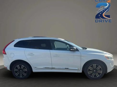Used 2017 Volvo XC60 T5 Dynamic w/ Protection Package AWD/4WD image 5
