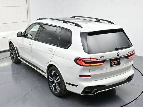 Used 2023 BMW X7 xDrive40i w/ Executive Package image 38
