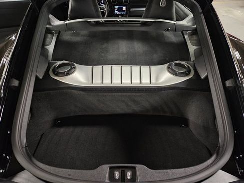 Used 2018 Porsche 718 Cayman image 5