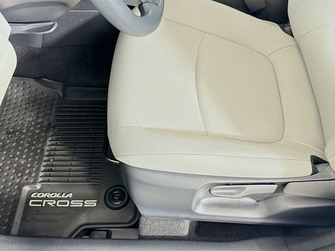 New 2026 Toyota Corolla Cross L image 21