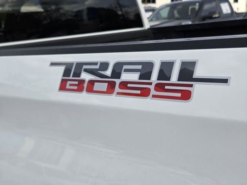 Used 2024 Chevrolet Silverado 1500 LT Trail Boss w/ Protection Package AWD/4WD image 35