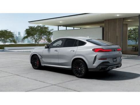 New 2026 BMW X6 M60i image 2