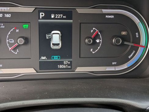 Certified 2024 Hyundai Tucson SEL image 19