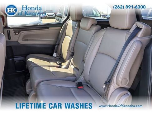 Used 2024 Honda Odyssey EX-L image 13