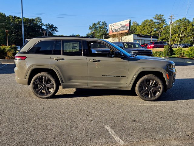 New 2027 Jeep Grand Cherokee Limited AWD/4WD image 6