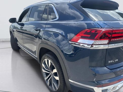 Used 2023 Volkswagen Atlas Cross Sport SEL Premium R-Line AWD/4WD image 3
