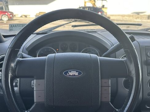 Used 2004 Ford F150 XLT image 22