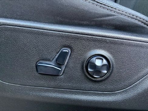 Used 2020 RAM 1500 Lone Star image 35