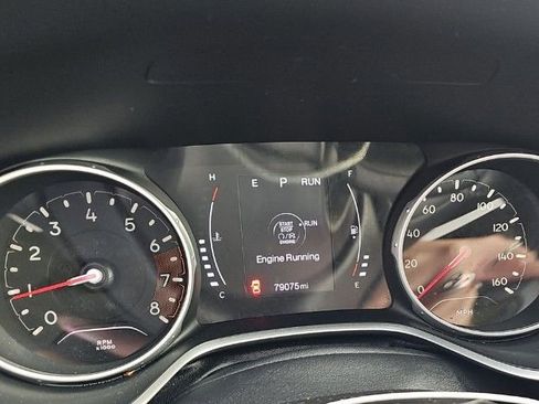 Used 2019 Jeep Compass Latitude image 10