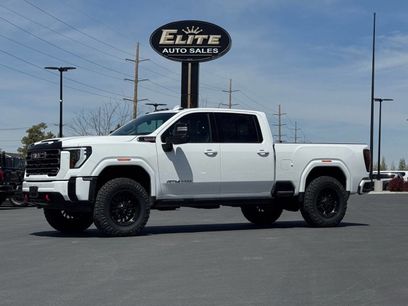 Used 2025 GMC Sierra 3500 AT4 w/ AT4 Premium Plus Package