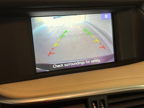 Used 2018 INFINITI QX30 AWD w/ Cargo Package image 18