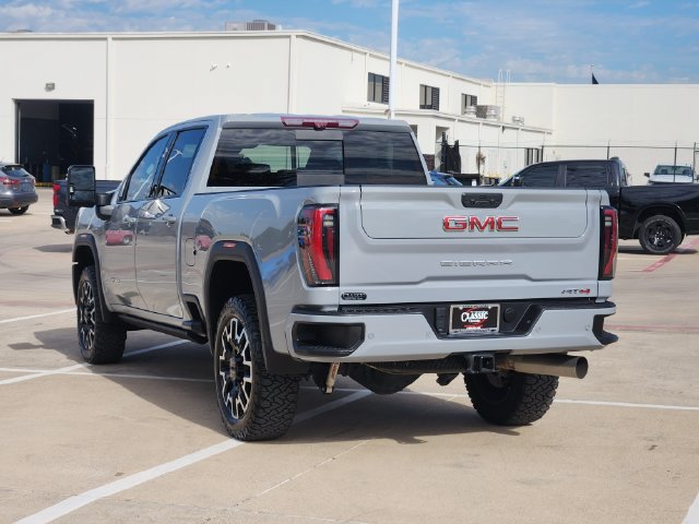 Used 2024 GMC Sierra 2500 AT4 w/ AT4 Premium Plus Package AWD/4WD image 3