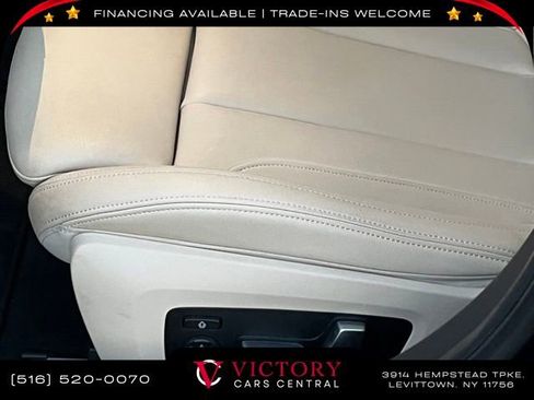 Used 2019 BMW 330i xDrive Sedan w/ Convenience Package image 13