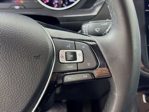 Used 2020 Volkswagen Tiguan SE FWD image 18