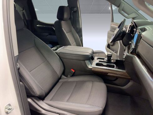 Certified 2025 GMC Sierra 1500 Elevation w/ Preferred Package image 31