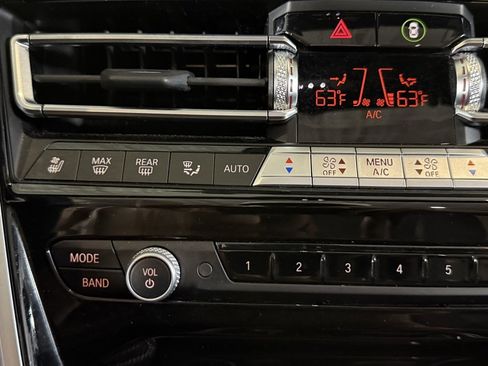 Used 2023 BMW M850i xDrive Convertible w/ Driving Assistance Package image 51