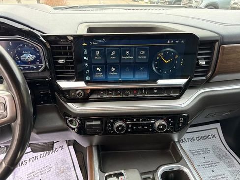 Used 2023 Chevrolet Silverado 1500 High Country w/ Technology Package image 18