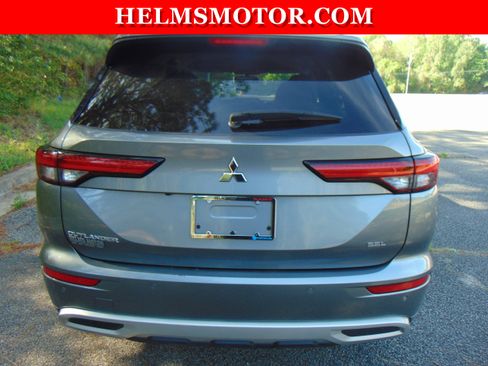 Used 2024 Mitsubishi Outlander SEL FWD image 19