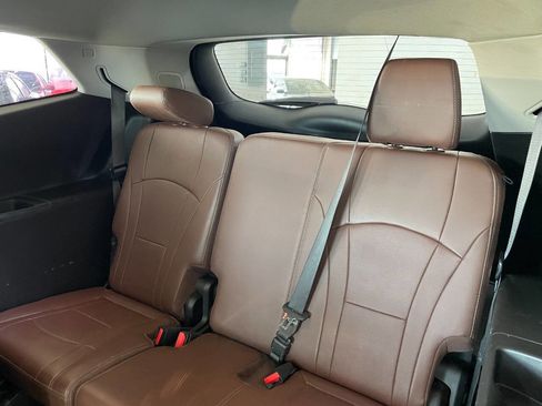 Used 2018 Buick Enclave Avenir w/ Avenir Technology Package image 20