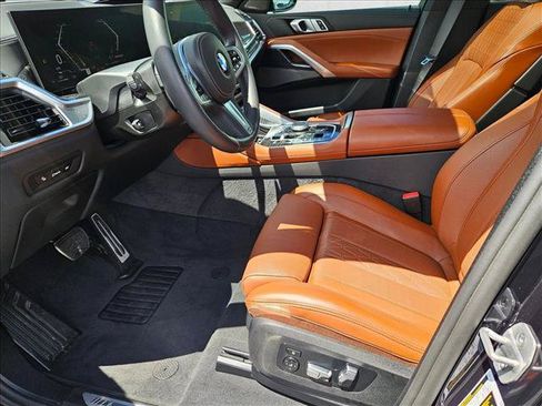 Used 2026 BMW X6 xDrive40i AWD/4WD image 15
