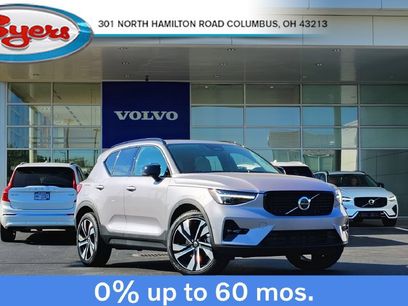 New 2026 Volvo XC40 B5 Ultra w/ Climate Package