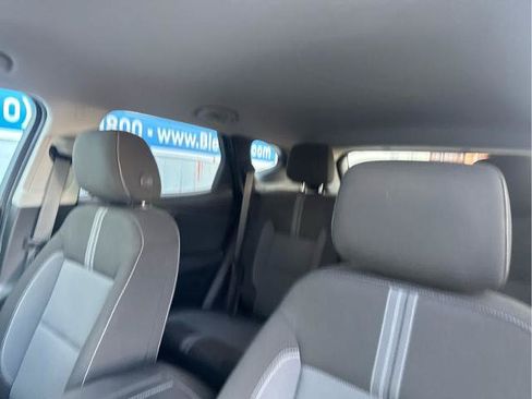 Used 2024 Chevrolet Blazer LT w/ Convenience Package FWD image 30