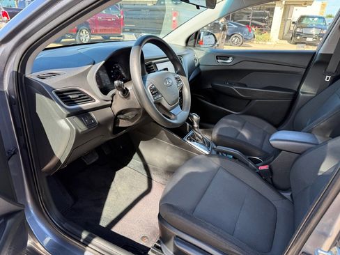 Used 2020 Hyundai Accent SEL FWD image 12