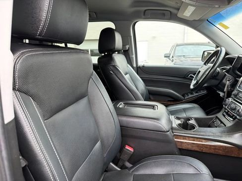 Used 2019 Chevrolet Tahoe LS AWD/4WD image 24