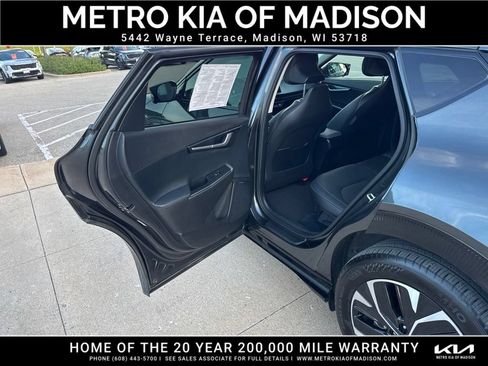 Used 2024 Kia EV6 Wind w/ Wind Technology Package AWD/4WD image 32