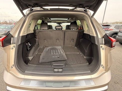 New 2026 Nissan Rogue Platinum w/ Platinum Premium Package image 17