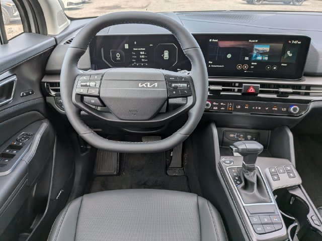 New 2026 Kia Sportage SX FWD image 18