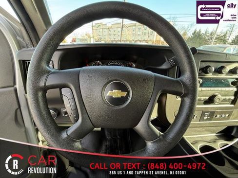 Used 2022 Chevrolet Express 3500 LS image 15