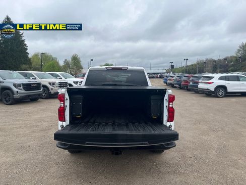 Used 2021 Chevrolet Silverado 1500 W/T w/ WT Value Package AWD/4WD image 10
