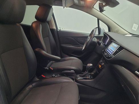 Used 2019 Buick Encore Preferred image 21