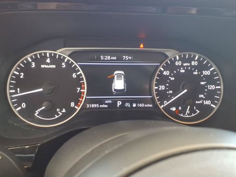 Used 2025 Nissan Pathfinder SV AWD/4WD image 8