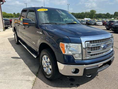 Used 2014 Ford F150 XLT w/ Equipment Group 302A Luxury AWD/4WD image 3