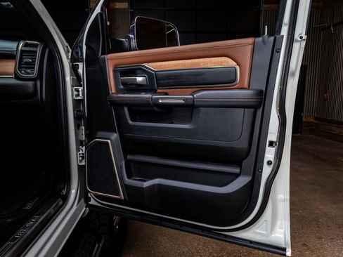 Used 2020 RAM 3500 Limited image 37