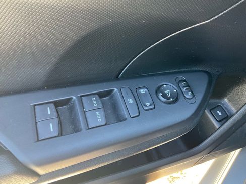 Used 2019 Honda Civic Sport image 16