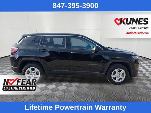 Used 2022 Jeep Compass Sport image 8