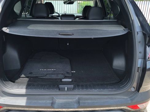 Used 2022 Hyundai Tucson Limited w/ Cargo Package FWD image 27