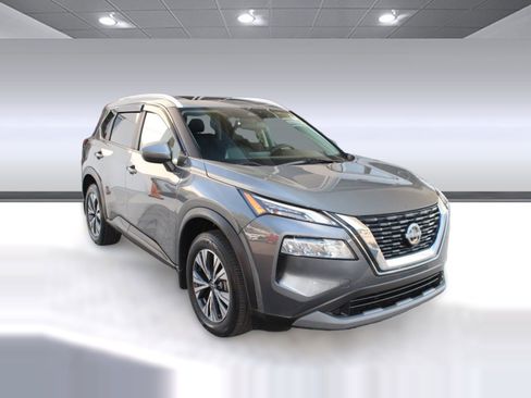 Used 2023 Nissan Rogue SV w/ SV Premium B Package image 7