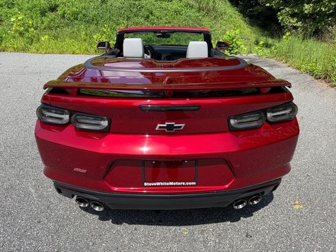 Used 2023 Chevrolet Camaro SS RWD image 7