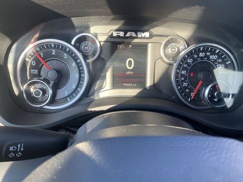 Used 2021 RAM 1500 Big Horn image 10