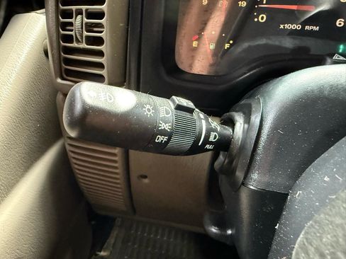 Used 2003 Jeep Wrangler Sahara AWD/4WD image 15