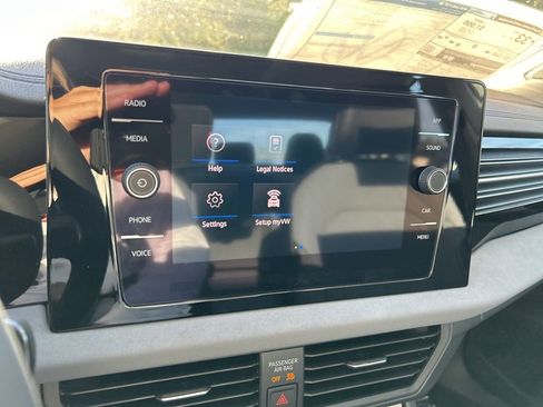 New 2026 Volkswagen Jetta SE FWD image 29