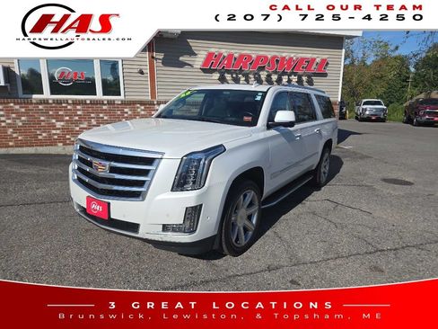 Used 2020 Cadillac Escalade ESV Premium Luxury AWD/4WD image 1